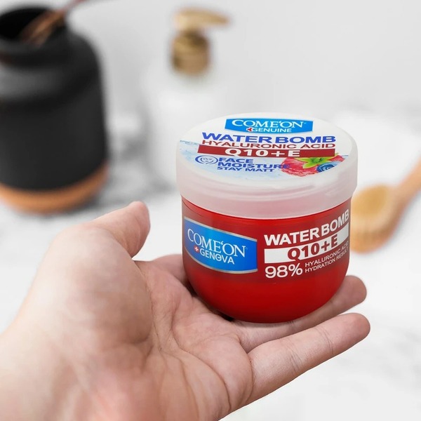 قیمت کرم آبرسان صورت و بدن کامان مدل Water Bomb Q10 E حجم 200 میلی لیتر