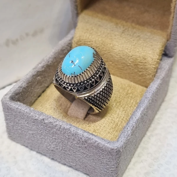 قیمت انگشتر فیروزه نقره مردانه دست ساز مدل دور چنگ حصیری وزن 25 گرم