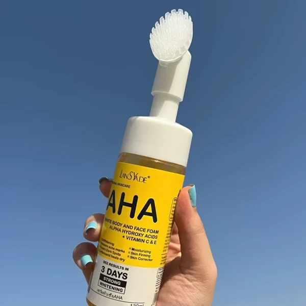 خرید فوم شستشوی صورت براش دار AHA لنسیاد حجم ۱۳۰ میلی لیتر