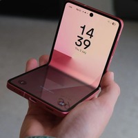 قیمت و خرید گوشی موبایل سامسونگ مدل Galaxy Z Flip 7 ظرفیت 512 گیگابایت و رم 12 گیگابایت ویتنام