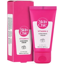 کرم ضد آفتاب اسکین شیک ویتامین ای SPF50 حجم 50 میلی لیتر