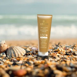 خرید کرم ضدآفتاب رنگی سینره SPF 50 حجم 50 میلی لیتر 