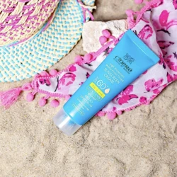 قیمت و خرید کرم ضد آفتاب رنگی سینره با SPF60 مناسب پوست چرب حجم 50 میلی لیتر